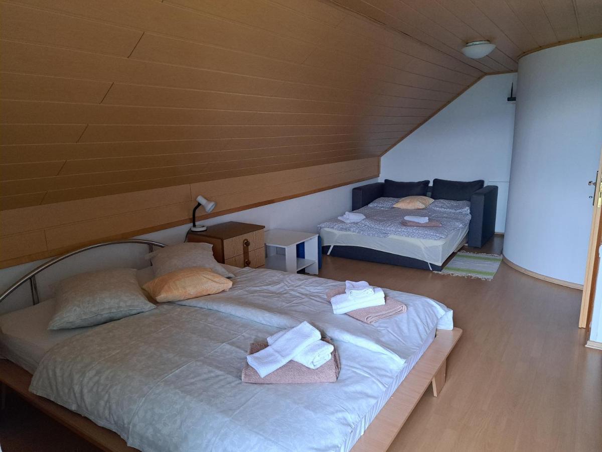 Getaway "At The Three Lights" Villa Sevnica Екстериор снимка
