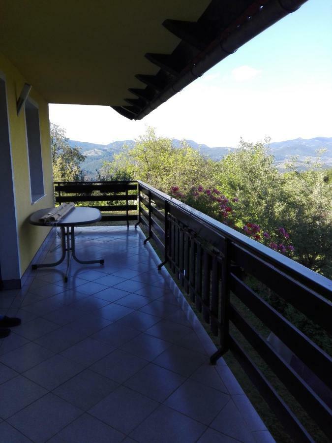 Getaway "At The Three Lights" Villa Sevnica Екстериор снимка